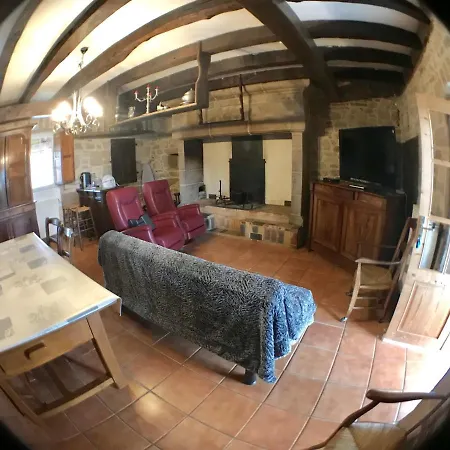 Douceur D Eau De Charme Avec Piscine Couverte Chauffee 28 Degre Padirac Rocamadour *