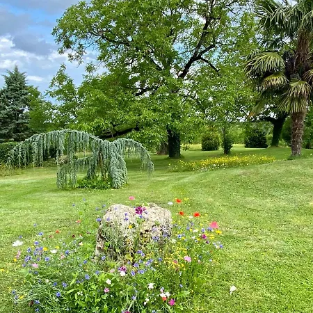 Vakantiehuis Douceur D Eau De Charme Avec Piscine Couverte Chauffee 28 Degre Padirac Rocamadour Mayrinhac-Lentour