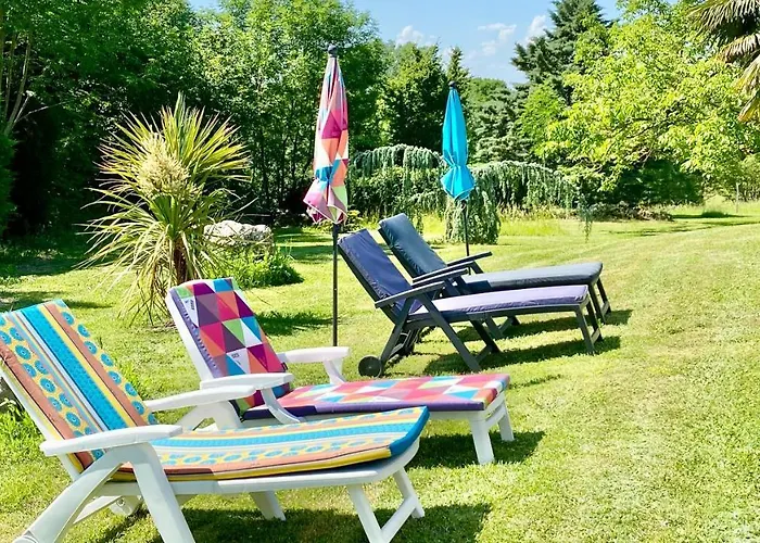 Douceur D Eau De Charme Avec Piscine Couverte Chauffée 28 Degré Padirac Rocamadour