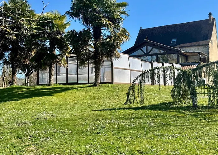 Douceur D Eau De Charme Avec Piscine Couverte Chauffée 28 Degré Padirac Rocamadour